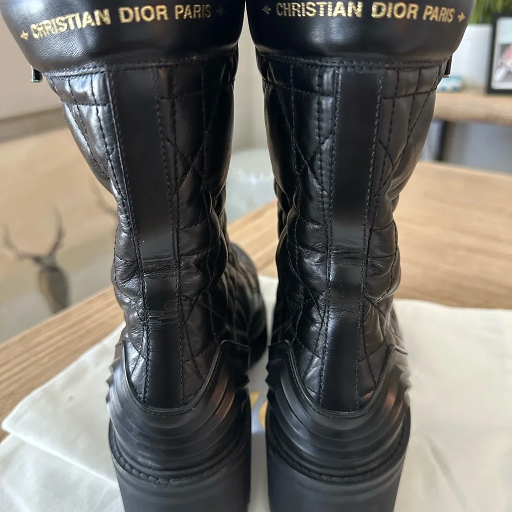 Christian Dior Cannage pattern leather boot.  EUR size 41 - Picture 3 of 3